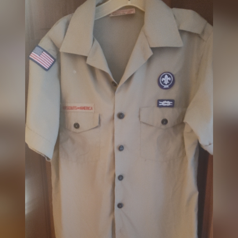Boy Scouts Official Sz M Men's Shirt